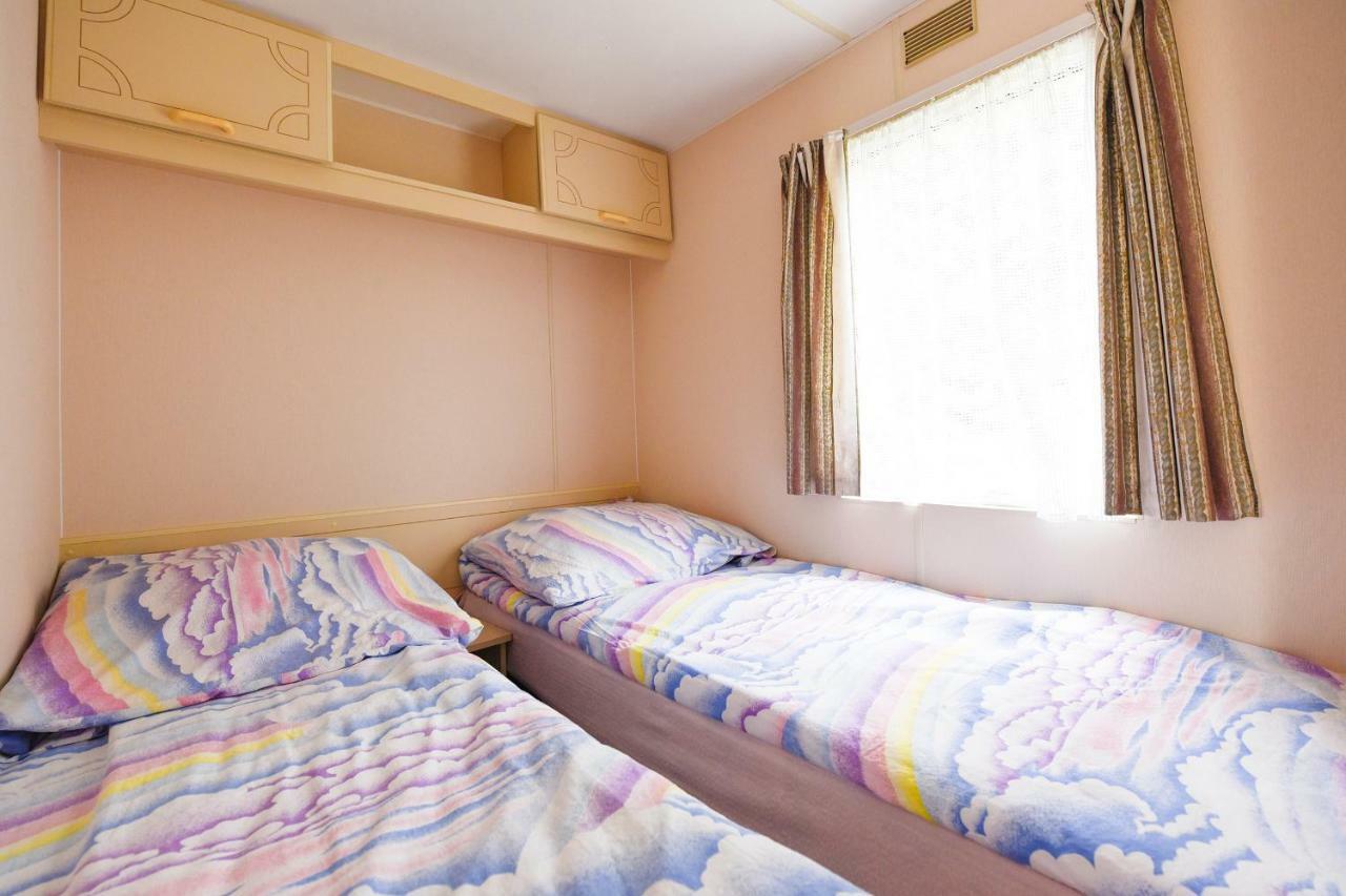 Holiday Lodge Pogorzelica  Bagian luar foto